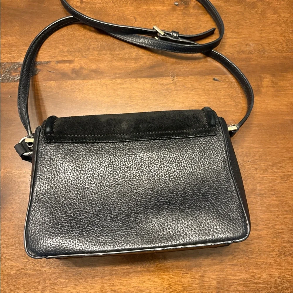 Kate Spade Elegant Black Crossbody Bag - Picture 2 of 16
